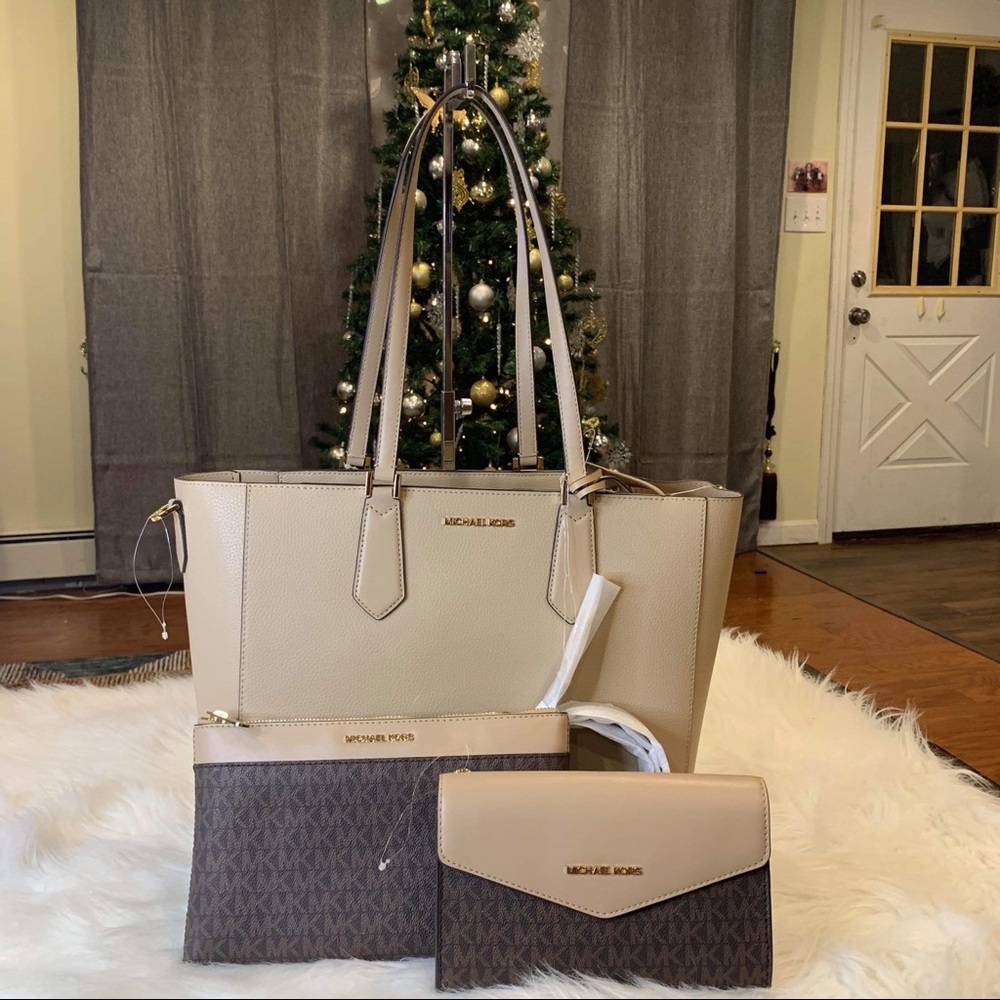 NWT Michael Kors Kimberly 3 In 1 Tote Crossbody